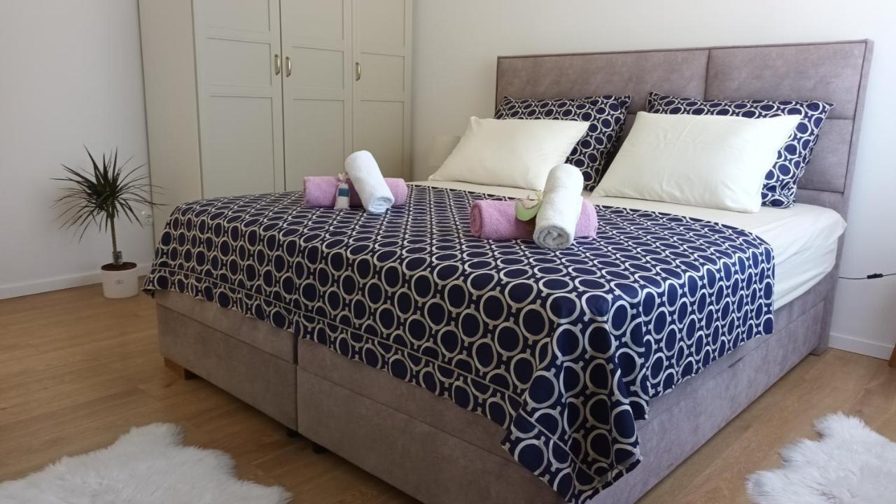 Leona Apartment-Perfect For Four 斯普利特 外观 照片