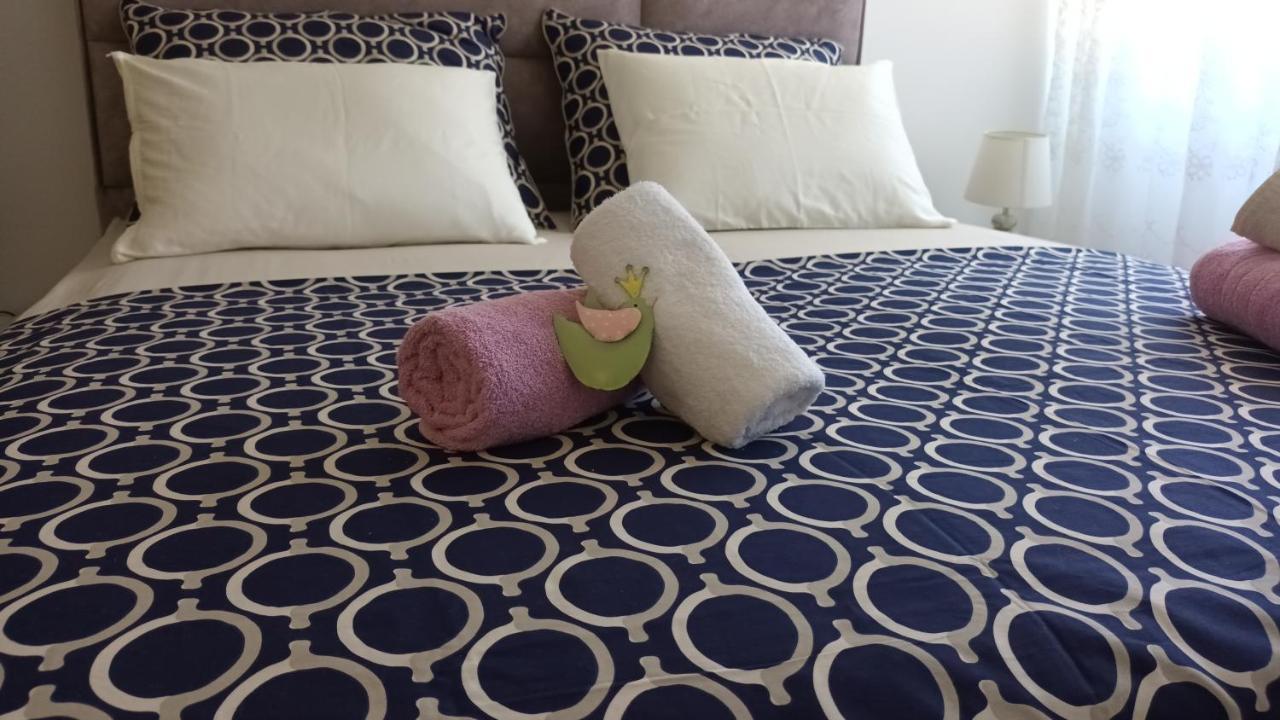 Leona Apartment-Perfect For Four 斯普利特 外观 照片