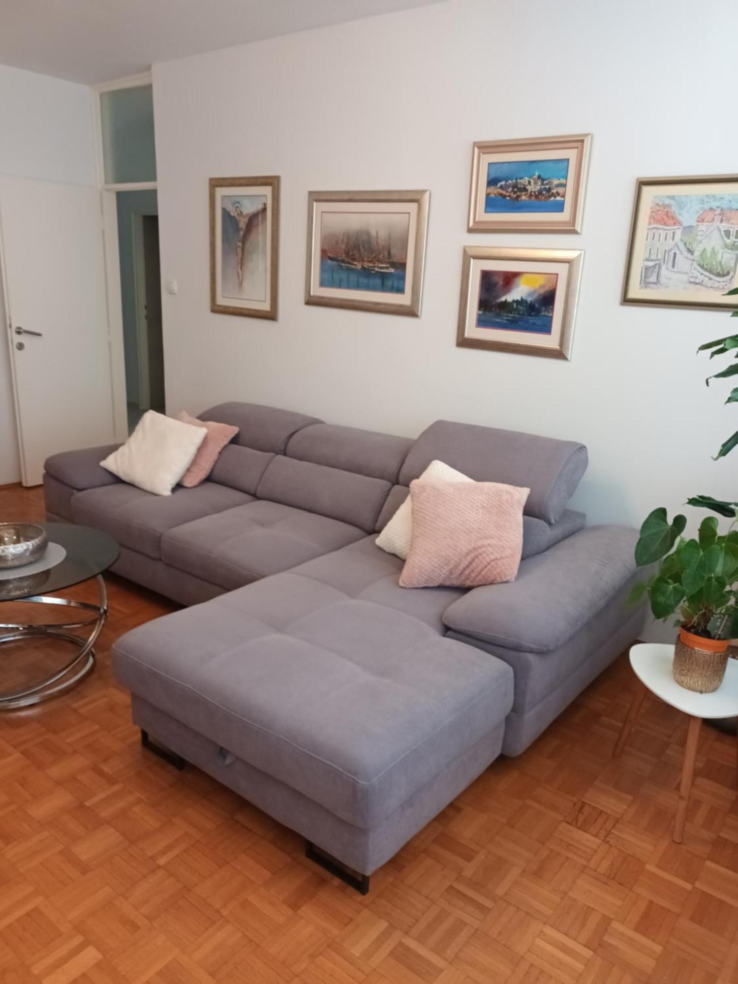 Leona Apartment-Perfect For Four 斯普利特 外观 照片