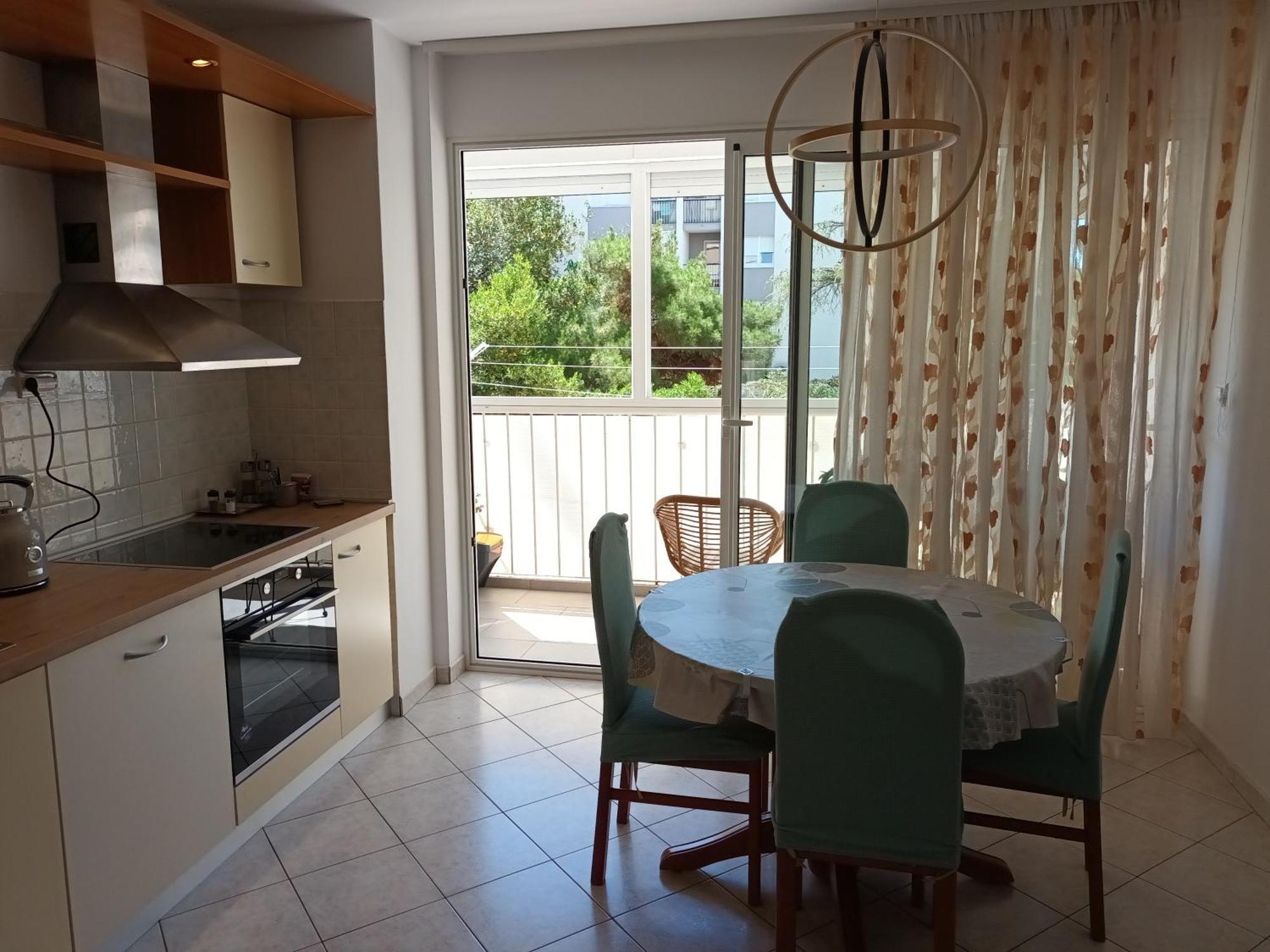 Leona Apartment-Perfect For Four 斯普利特 外观 照片